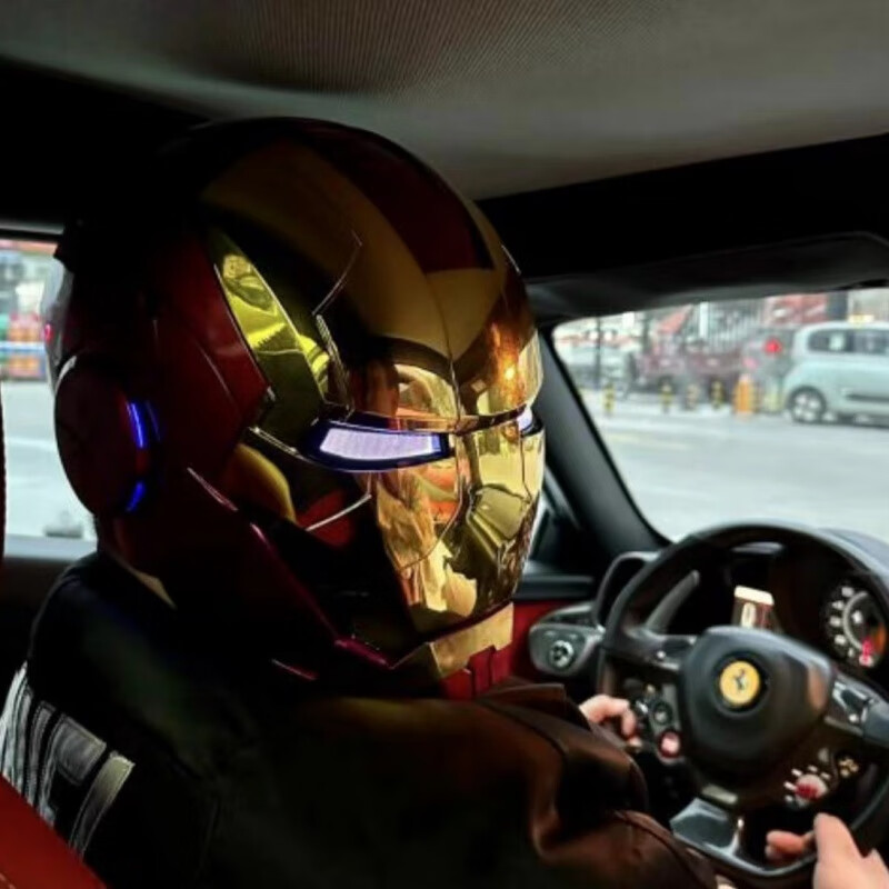 博纳思钢铁侠MK5中英文声控加触摸头盔儿童男朋友礼物潮玩人物模型 中英文语音钢铁侠MK5头盔  金色 金属拉丝  彩盒包装