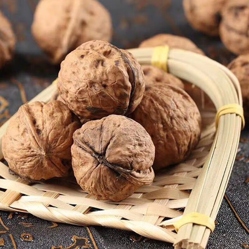 【2025新货抢先尝】云南新货薄壳孕妇农家散装丑核桃原味黑桃批发 云南老树薄壳核桃 5斤+夹子