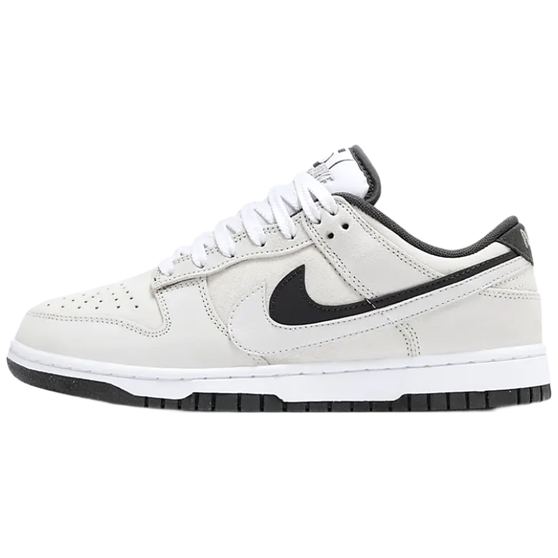 ���ڲ������Ϳ�NIKEŮ���а�Ь DUNK �˶�ЬHV1800-101��35.5 499Ԫ
