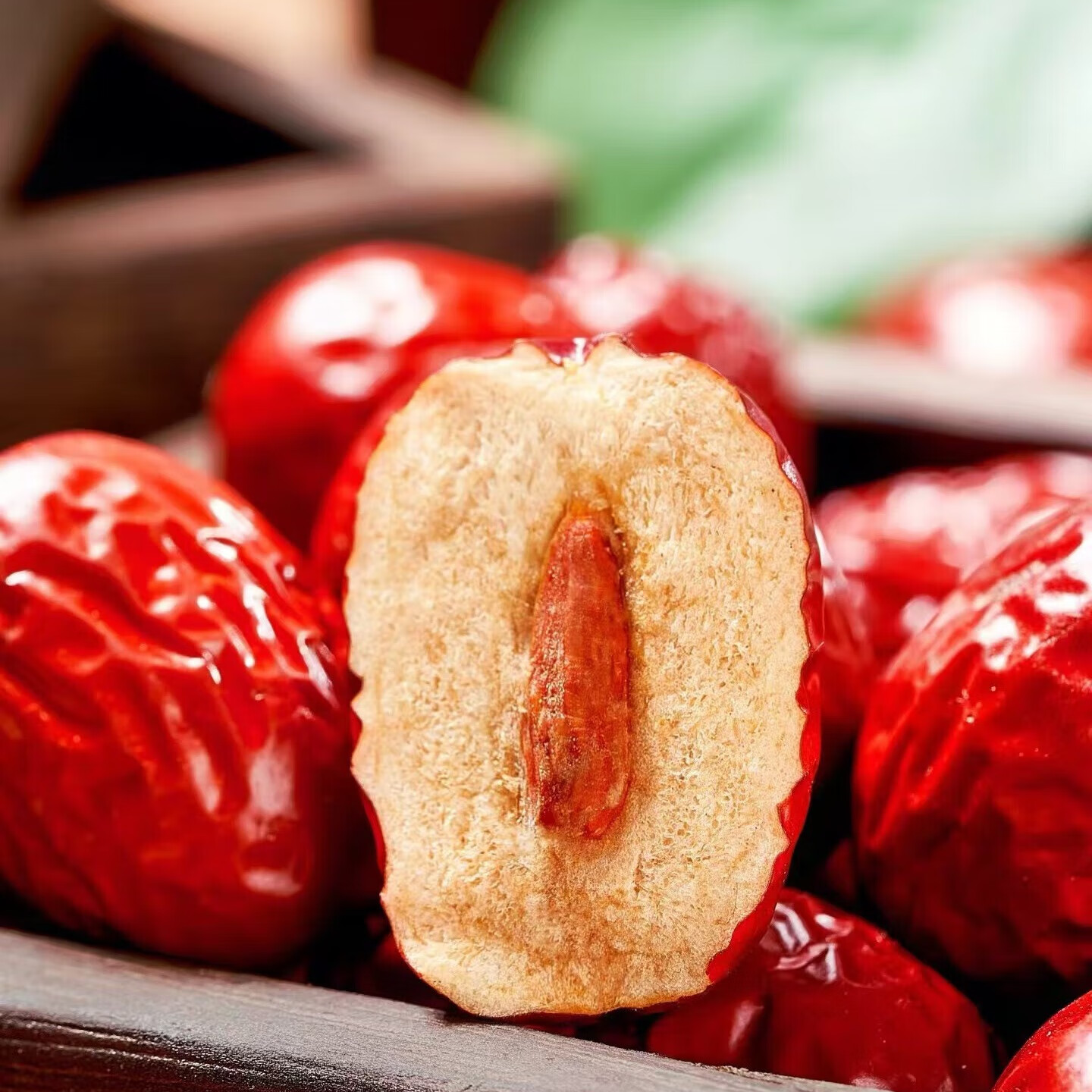 申果果新疆正宗阿克苏灰枣 自然成熟去核特级红枣礼盒 休闲零食补气血 阿克苏新疆特级灰枣带土4斤礼盒