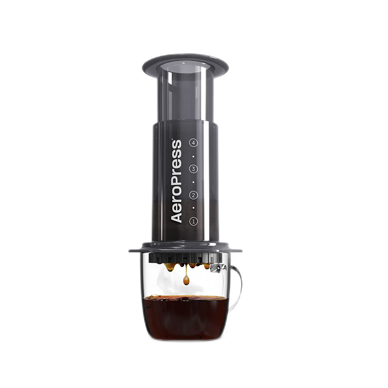 ����ѹ��AEROPRESS��������ͬ���Я���Ȼ� С����ѹ���Ⱥ���ѹ��Ũ���������м��� ������ͬ���׼�濧�Ȼ�����50����ֽ��