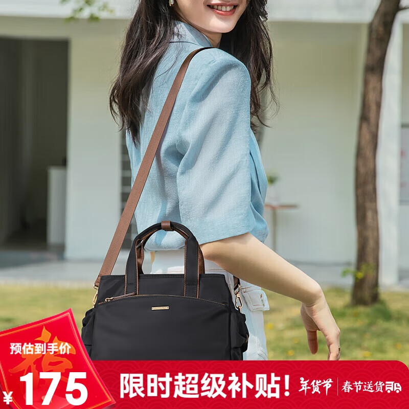 ���ڲ������߶���GOLF������б���Ůʱ�а���Ů�����������Ů�ֻ�����Ϧ���˽�����