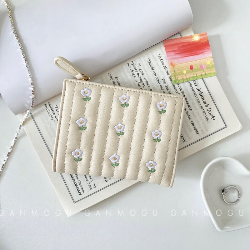 川布温柔刺绣小花钱包女学生短款钱夹零钱包精致小清新简约钱包卡包
