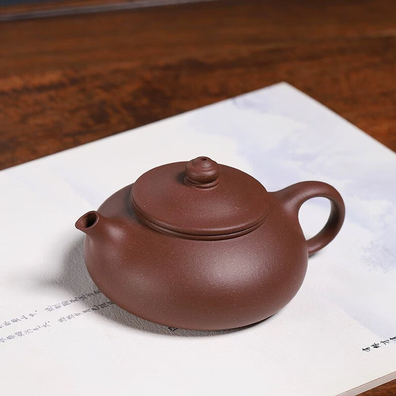 紫砂壶的魅力:传统工艺与现代审美的碰撞