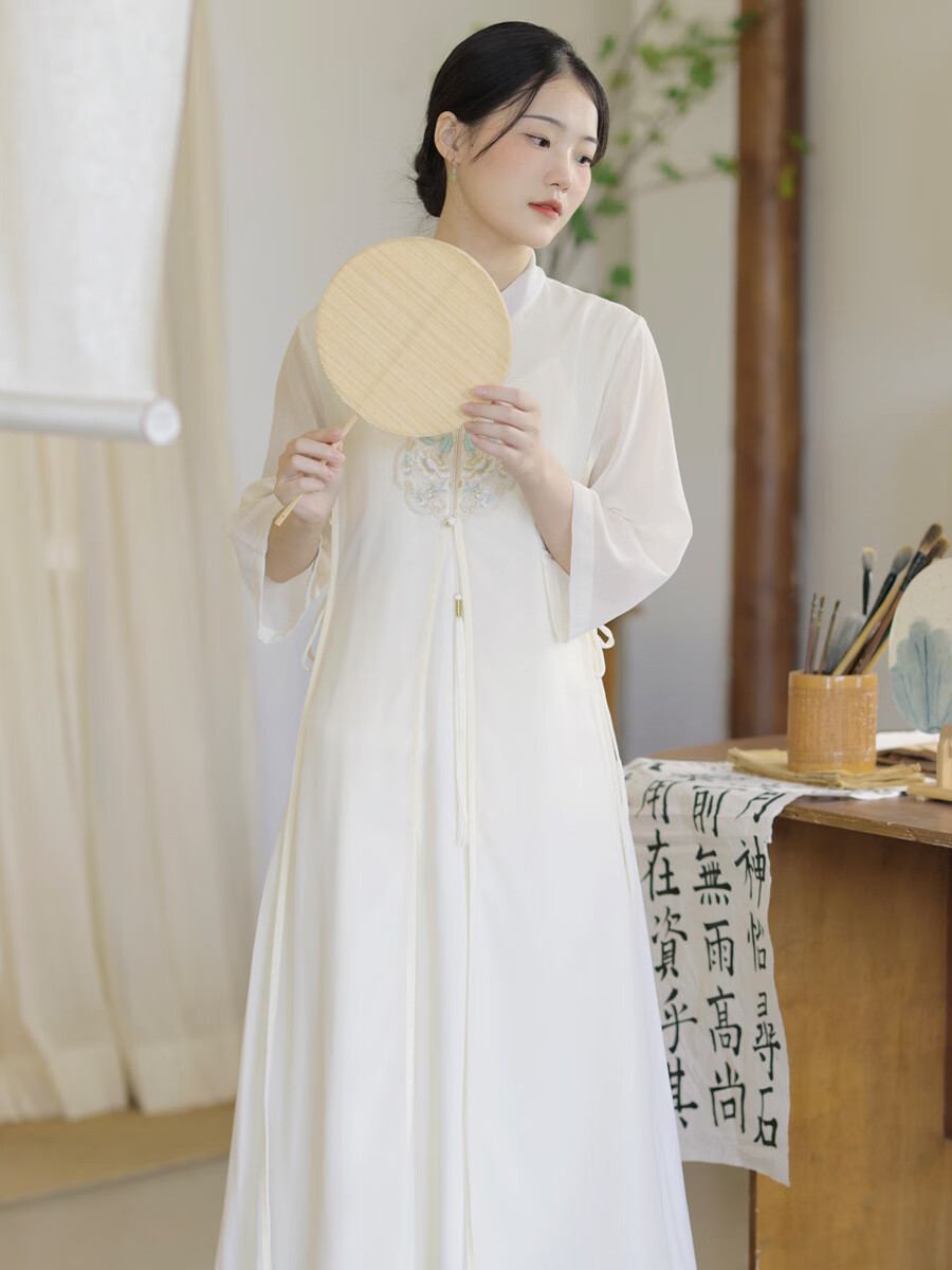 蜜凡蘇夏季古箏演出服女古箏演出服女成人演奏藝考禮服中式古琴高級(jí)禪服 淺黃色連衣裙 M90-105斤 均碼