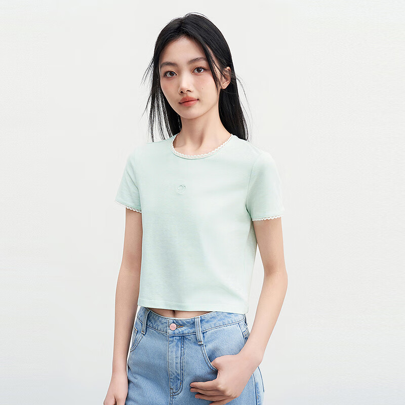 乐町韩系通勤正肩花边短袖T恤女短款2025夏季新款绣花设计修身上衣 天光绿(现货) M