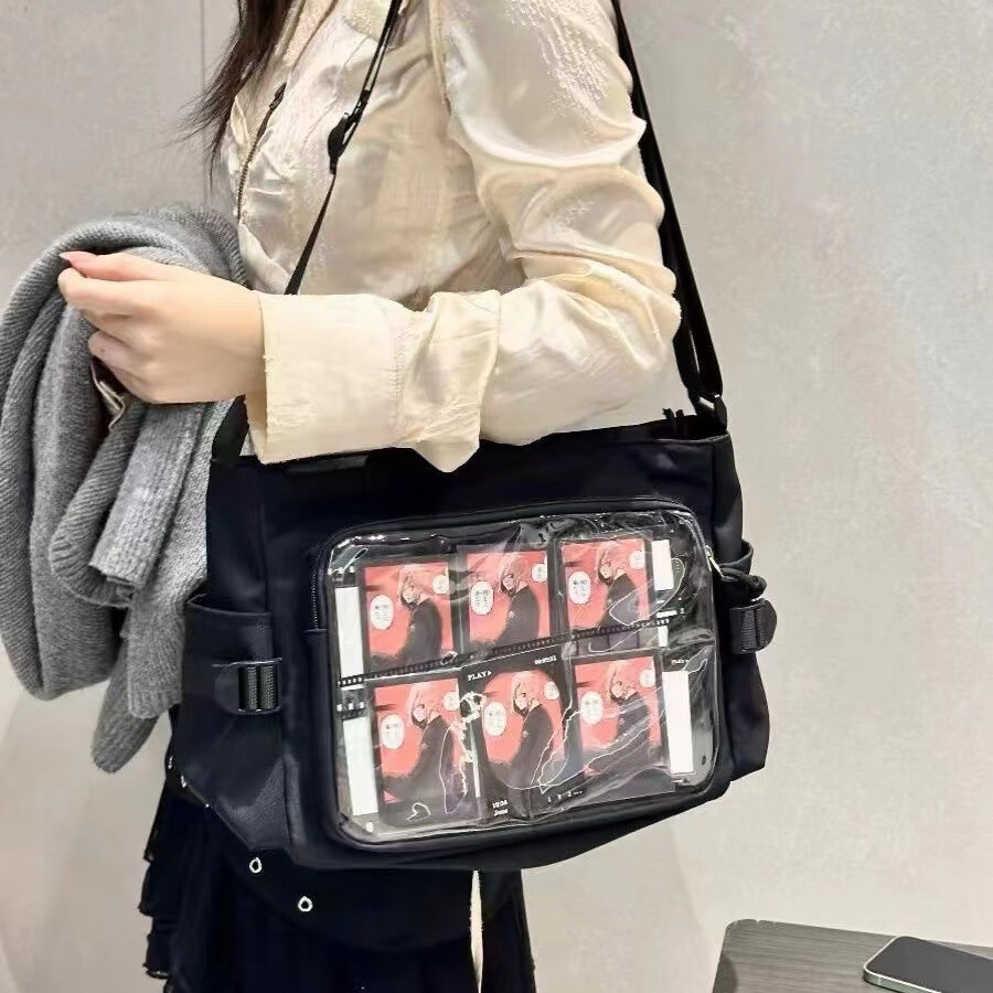 新款日系百搭透明吧唧痛包单肩上课装书二次元包女大容量休闲痛包 白黄送扎板