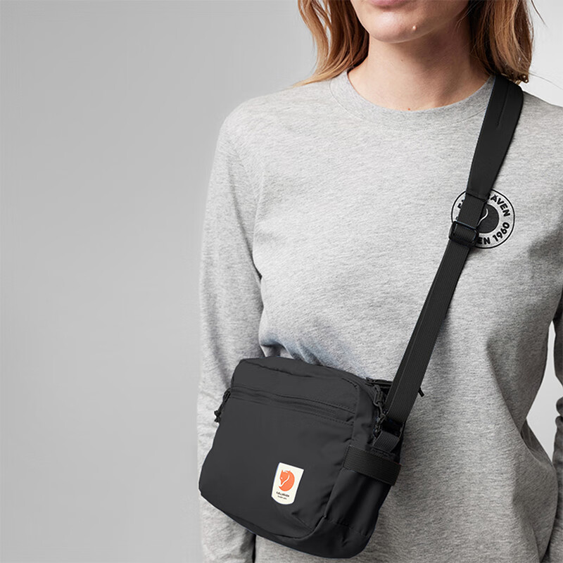 FJALLRAVEN北极狐时尚日常运动户外单肩包斜挎腰包23227-550黑色3L