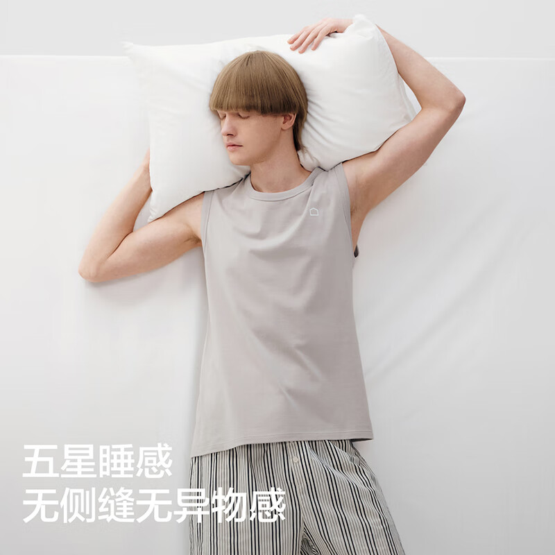 宽肩无侧缝设计