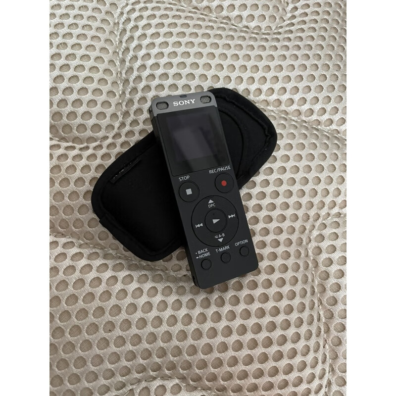 SONY AXSM数码录音笔 ICD-UX560F 565F 线性PCM 可扩展TF卡FM收音 560 套餐一4G 4GB