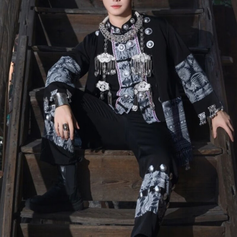氧家苗族服裝 男士套裝民族土家族服飾攝影古城旅拍炫酷演出服裝 衣服加褲子加馬甲 XL