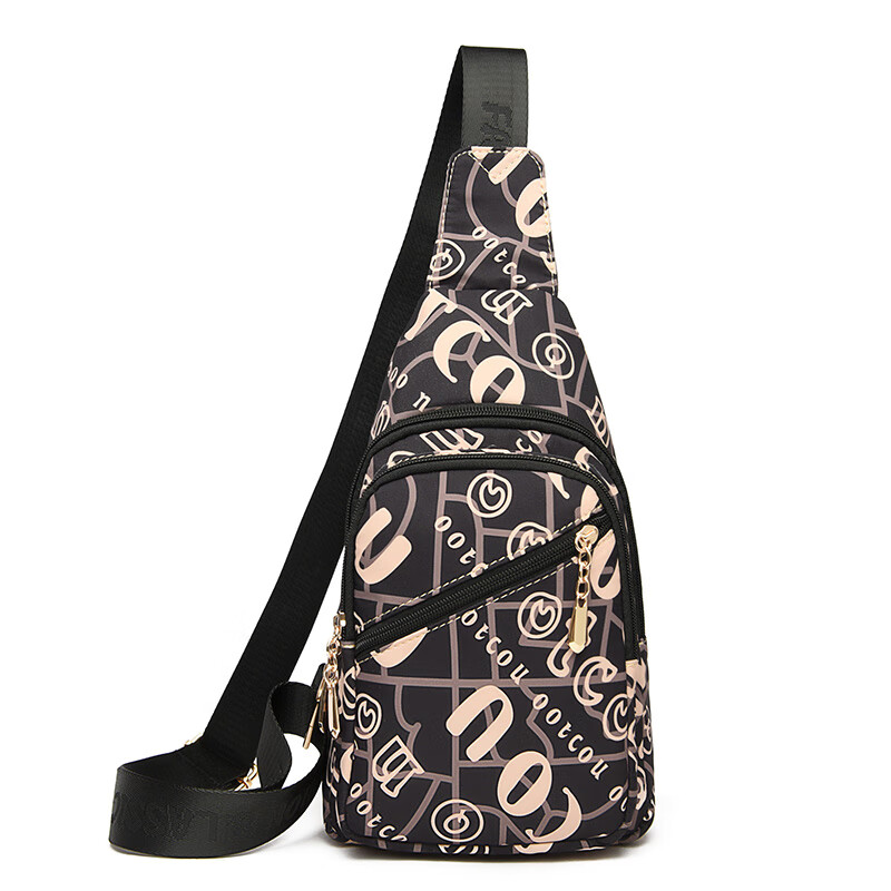 沐小白胸包女2025新款潮斜挎百搭小背包女士休闲运动包大容量超火单肩包 款一黑色