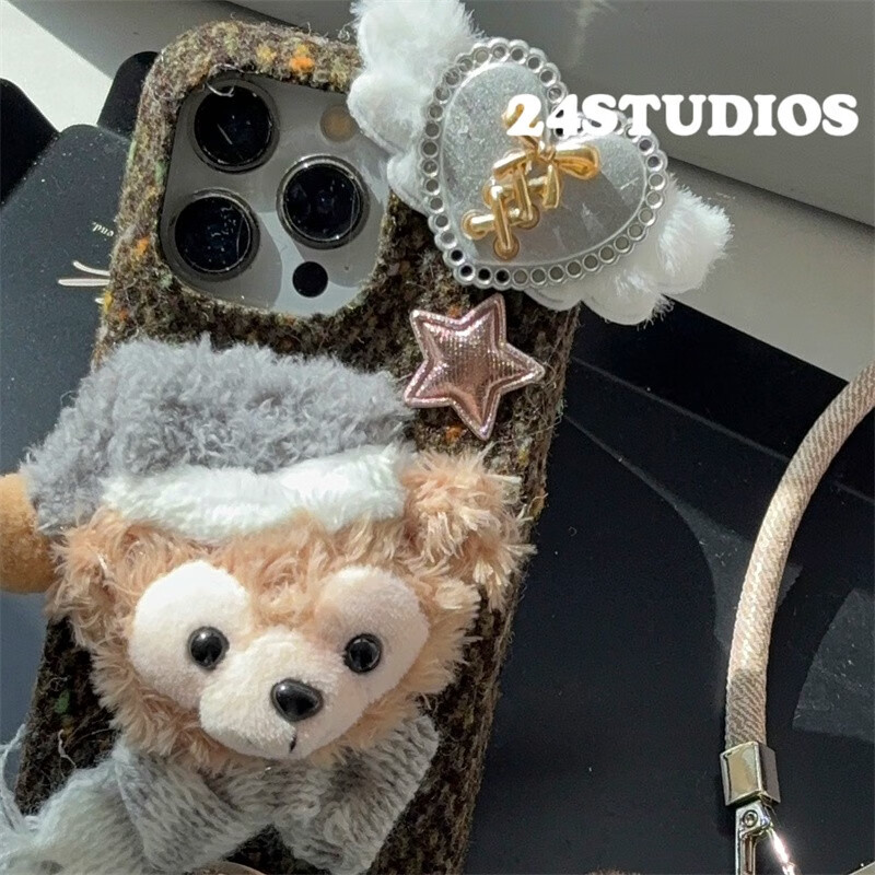桐汝壁可爱达菲熊雪莉玫适用苹果16ProMax手机壳iPhone15毛绒公仔14带 棕底达菲熊单壳 iPhone16