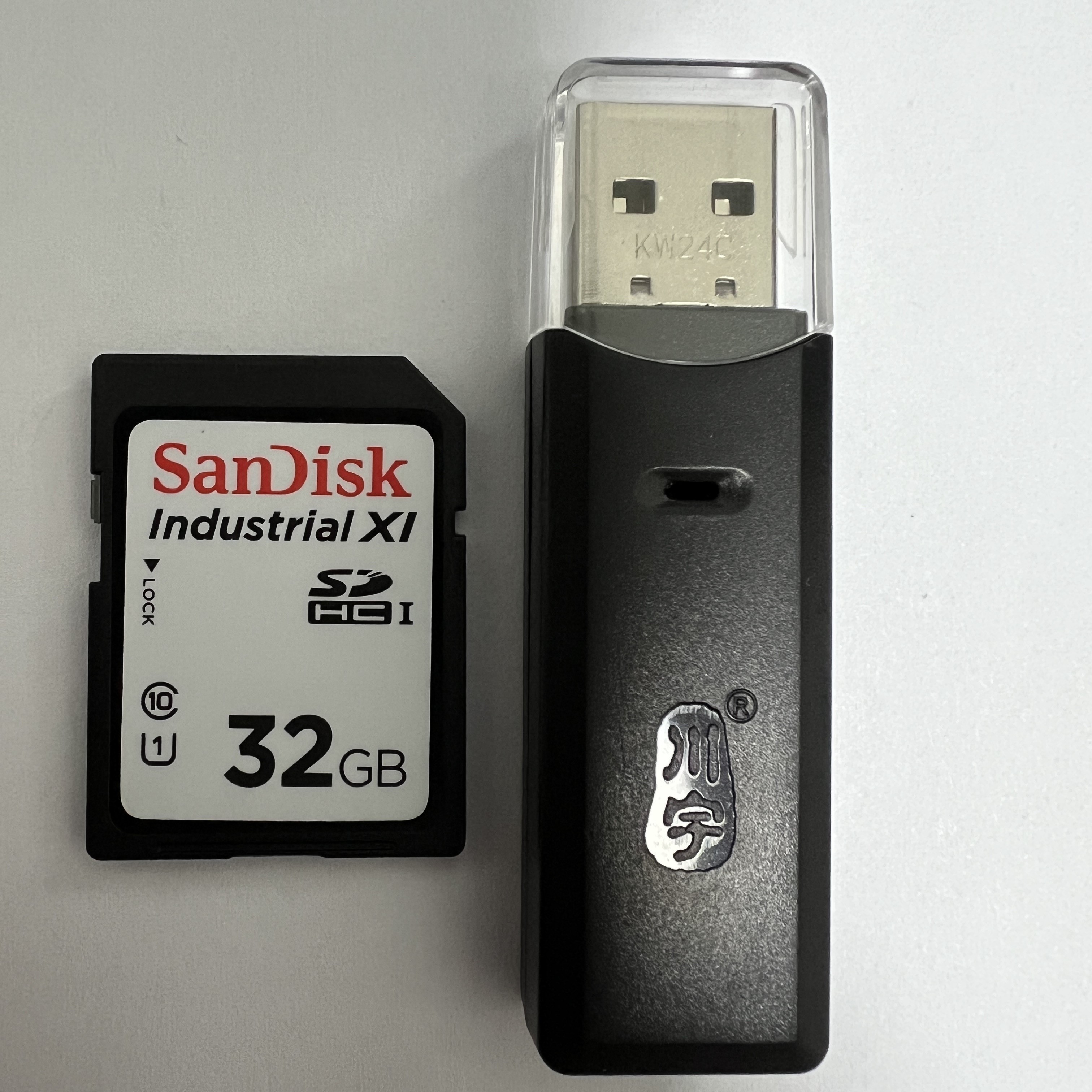 闪迪全新原装闪迪 SD 32G工业级MCL存储卡医疗设备智能机器人SDHC大卡 全新闪迪工业级SDHC大卡32G 官方标配