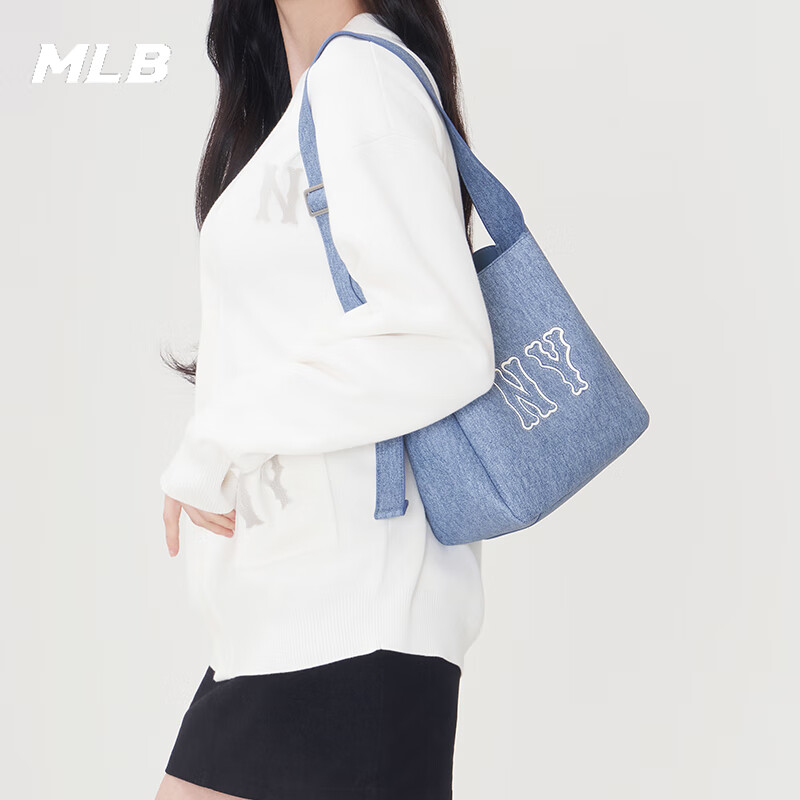 MLB包包女包休闲运动包潮流通勤包男士单肩包情侣同款斜挎包背包 纽约洋基队/浅蓝色