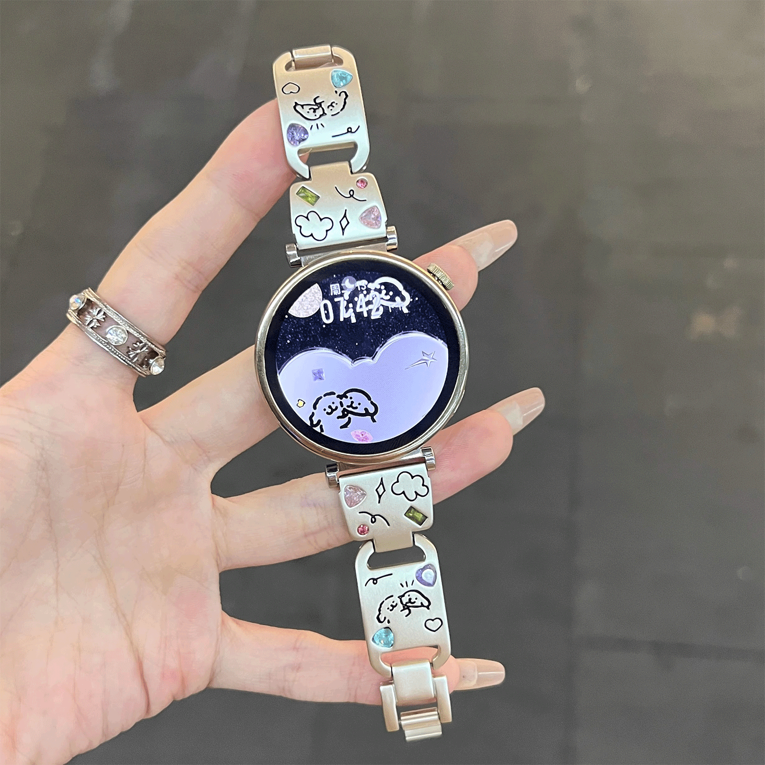 炫戴適用華為gt5/gt4表帶小狗彩鉆watch gt5pro金屬華為手表gt4配件女士款watch5創(chuàng)意配件