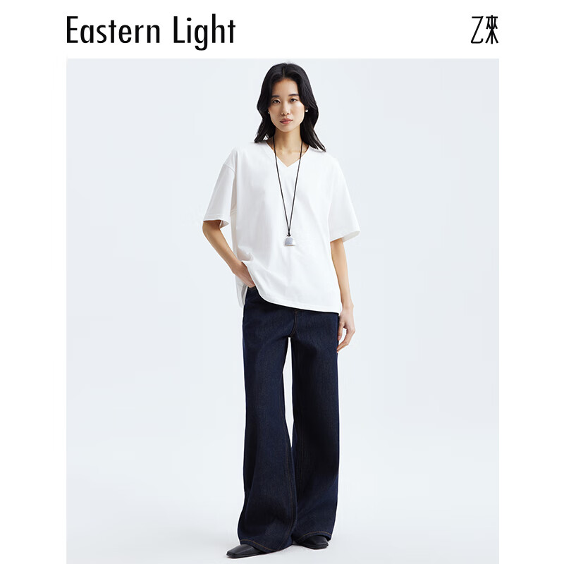 乙来(EASTERN LIGHT)2026夏季新款女装廓形V领短袖T恤衫上衣黑白色显瘦潮流宽松内搭 纯净白 L 乙来(EASTERN LIGHT)2026夏季新款女装廓形V领短袖T恤衫上衣黑白色显瘦潮流宽松内搭 纯净白 L