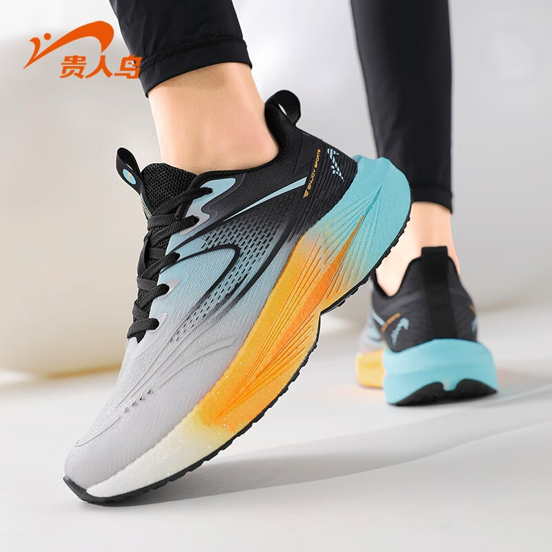 贵人鸟官方正品运动女鞋2025秋季新款情侣轻便跑步鞋户外休闲慢跑鞋女 浅灰/黑（男款） 42