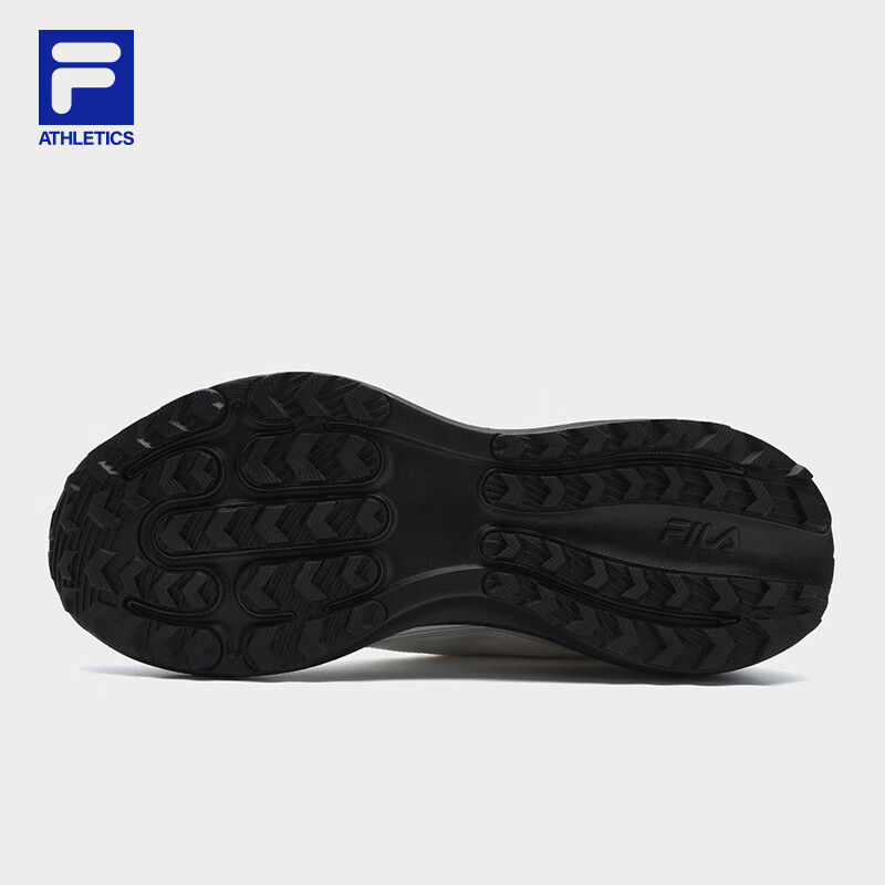 2025年越野跑鞋十大品牌排行榜揭晓:这10款抓地强,轻便透气超耐穿-图片9