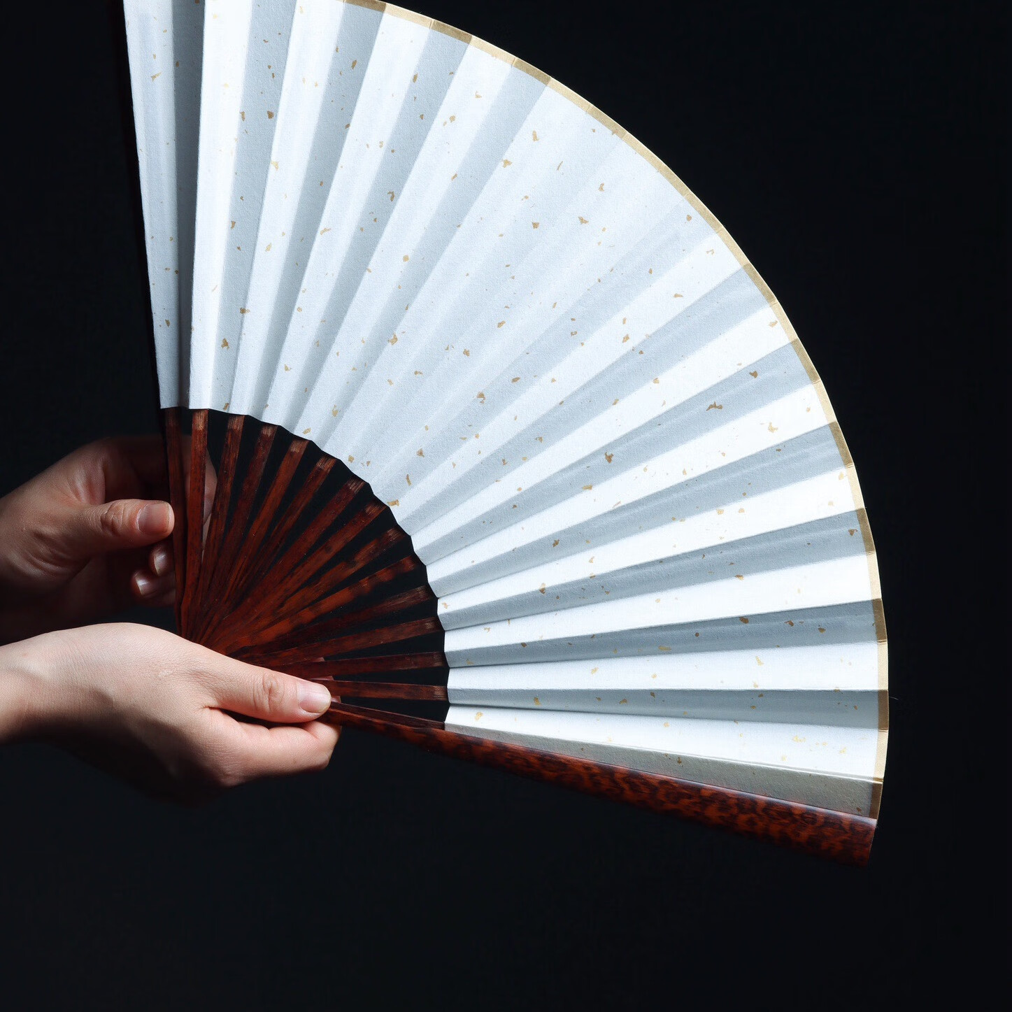 蛇纹木中国古风折扇