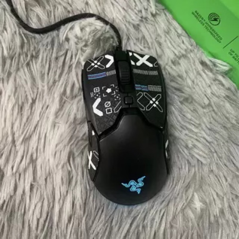 雷蛇（Razer）原装Razer雷蛇viper mini有线电竞游戏RGB专用鼠标 毒蝰MINI迷你+防滑贴--国行95成新
