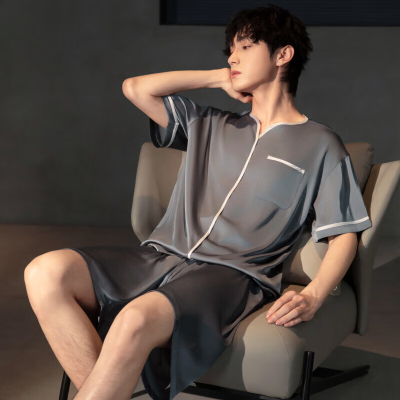 ��¹ ��ʿ˯�� �ļ���˿����Ҿӷ���װ  39.9Ԫ