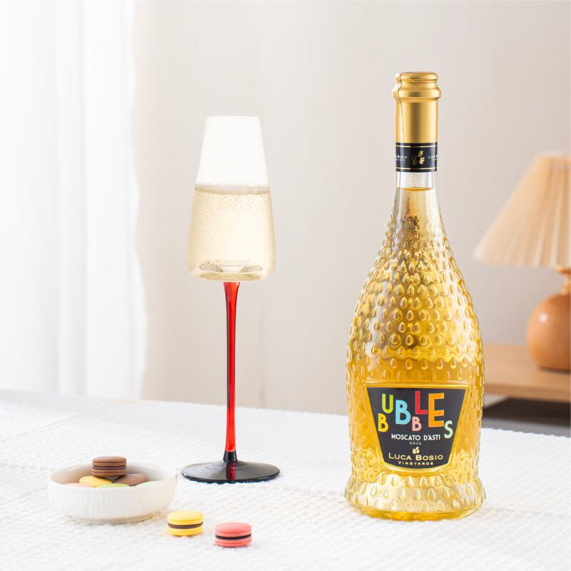 �ǿ�Ī˹���������ԭƿ�������ݾ�Ī˹���а�˹�ٰű�������Ѿ�750ml