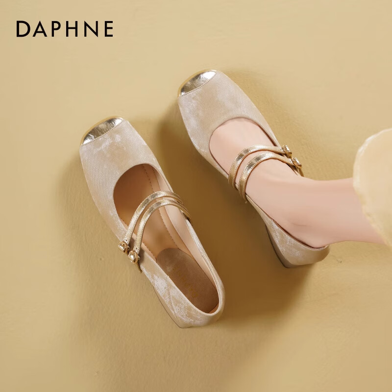 达芙妮法式玛丽珍女鞋2026早春新款国风新中式单鞋女气质粗跟高跟鞋ZJ 杏色【双带扣】 跟高3cm 39