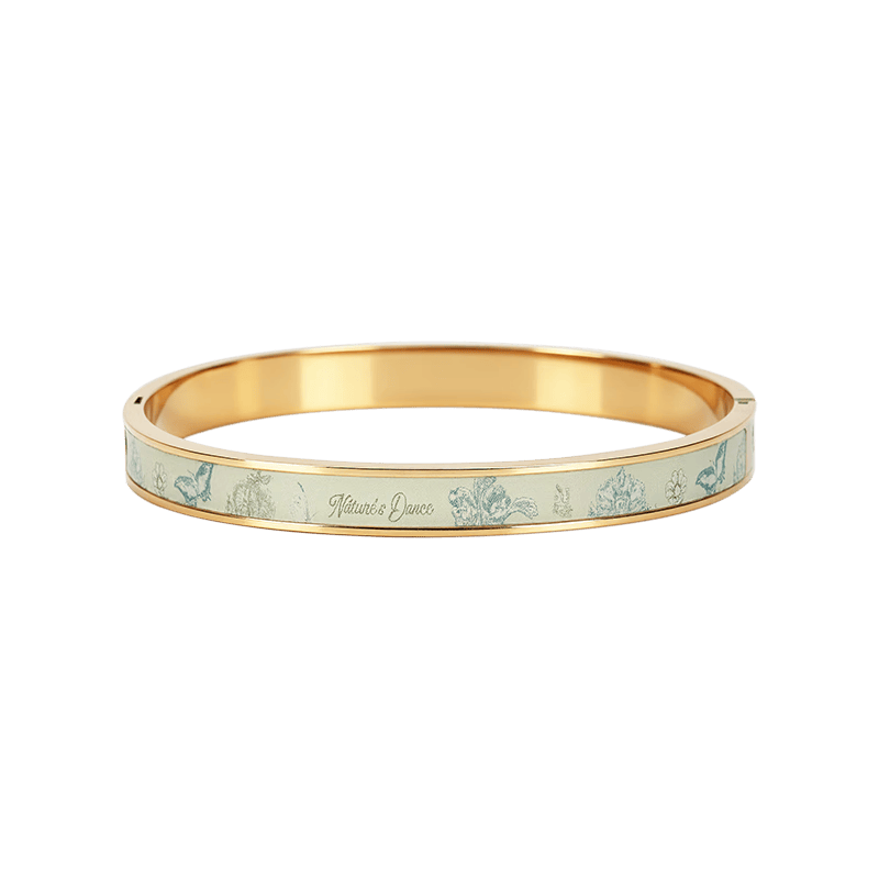 ��Ӣ����ݲ���־��Ұ���ٺ������������ִ���Ů������ 125Ԫ