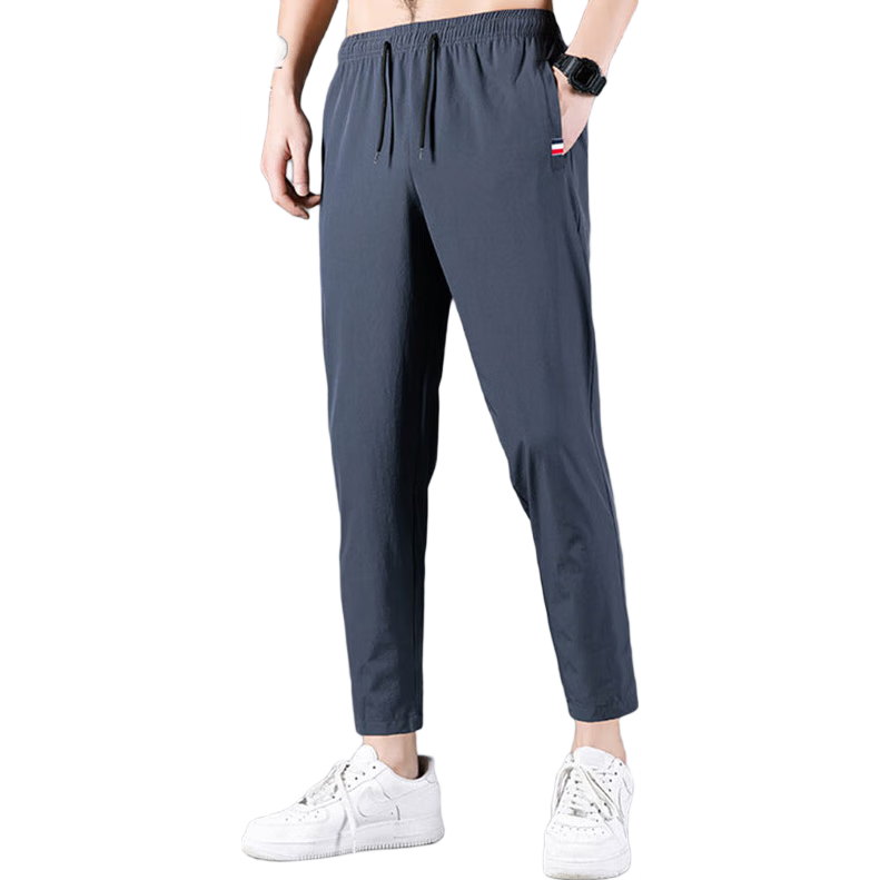 ���ڲ�������ľ��TUCANO�����п��б�˿�ٸ�С�žŷֿ��г����ٴ��˶������п� ��� L