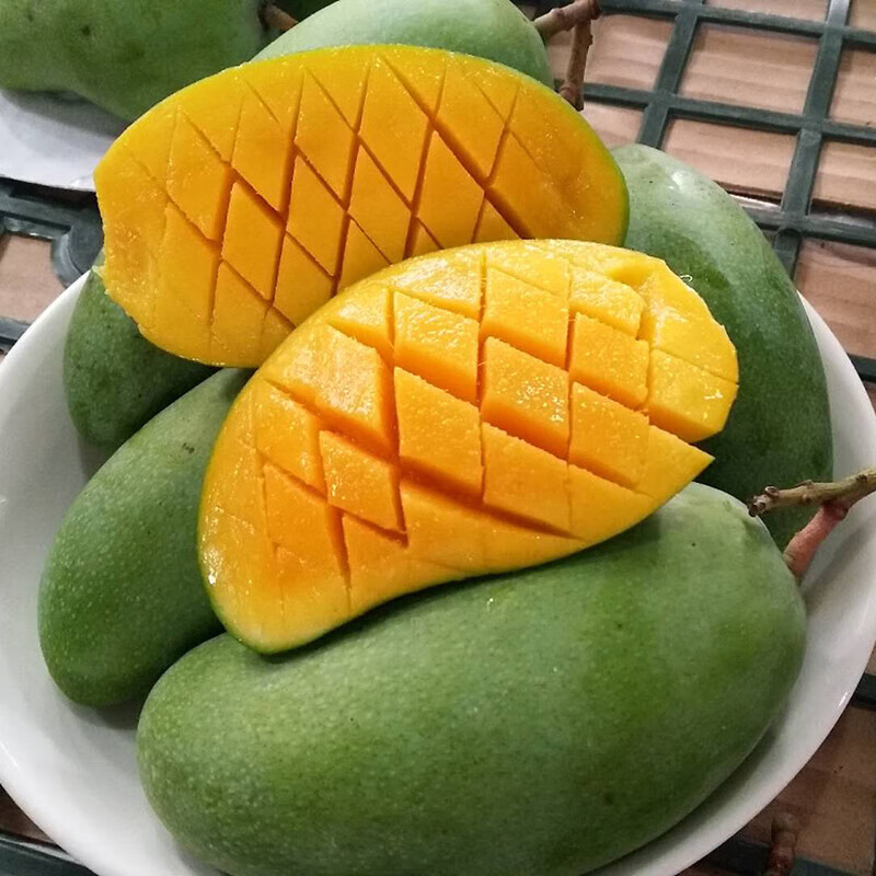 广供天下青芒芒果香芒果甜青皮大芒果大青芒水果特产整箱 5斤大果250-350g