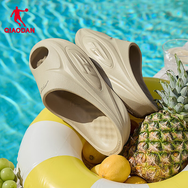 �ǵ�FE��Ь��Ь�ļ��¿��˶���Ь������Ь�������ɳ̲��Ь ����ɫ 42 46.7Ԫ