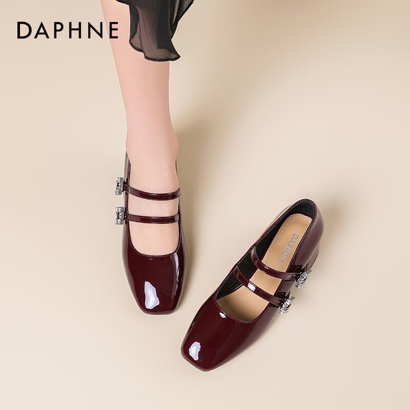 达芙妮玛丽珍女鞋2026春季新款粗跟方头高跟鞋女复古浅口皮鞋单鞋女JD 酒红色【4.5cm粗跟】 37 京东折扣/优惠券