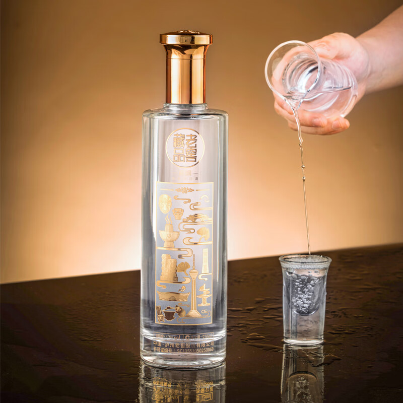 泸州老窖浓香型白酒老窖藏品窖响42度白酒浓香型520ml 送礼宴请口粮酒 42度 520mL 6瓶 整箱装