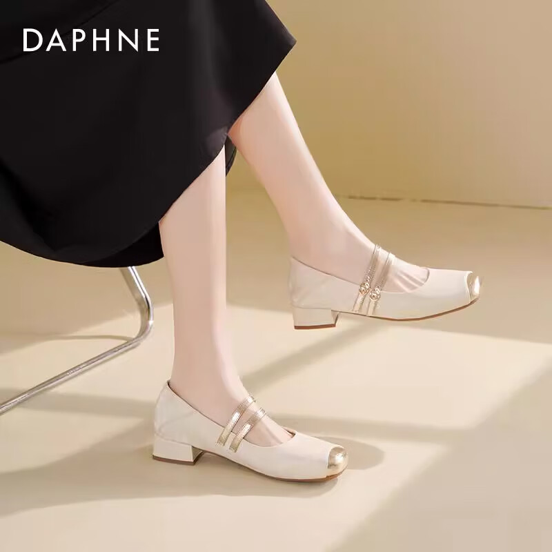 达芙妮法式玛丽珍女鞋2026早春新款国风新中式单鞋女气质粗跟高跟鞋ZJ 杏色【双带扣】 跟高3cm 39