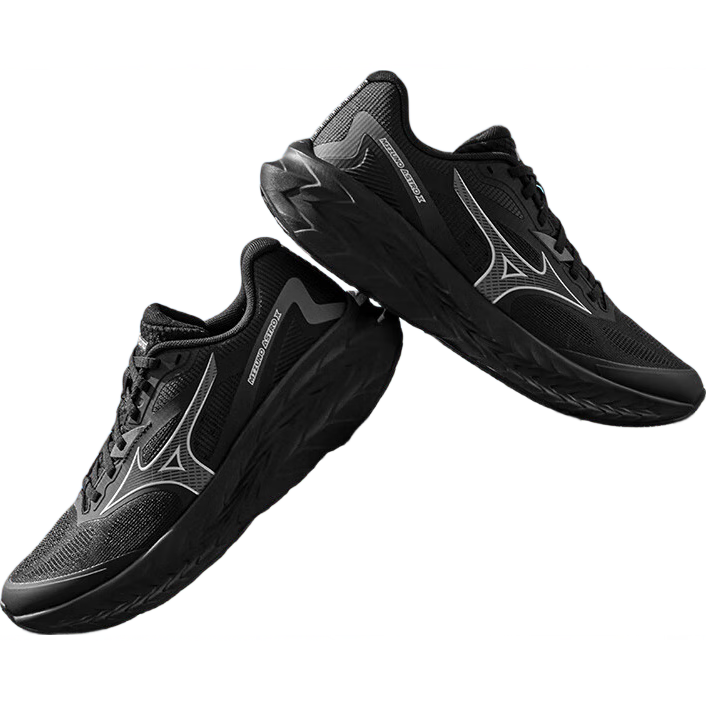 ��յ���plus:����Ũ 25���¿� ASTRO X �˶��ܲ�Ь��Ů��׻���ص�רҵ�忼����Ь