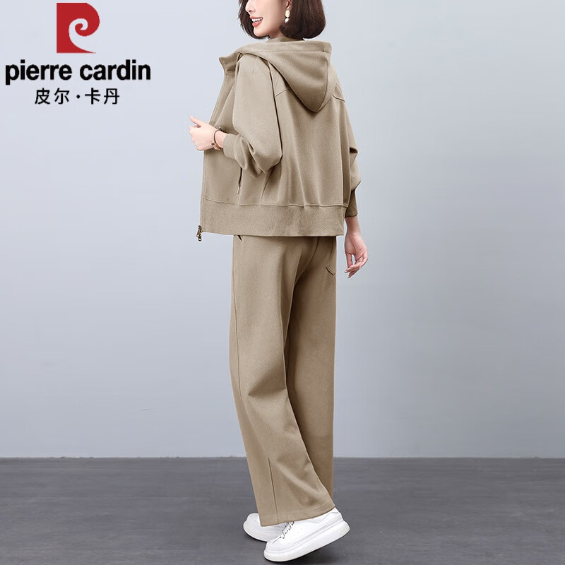 皮尔卡丹运动卫衣套装女开春2025新款中年妈妈时尚洋气减龄休闲开衫两件套 卡其色 XL (适合130-145斤左右)