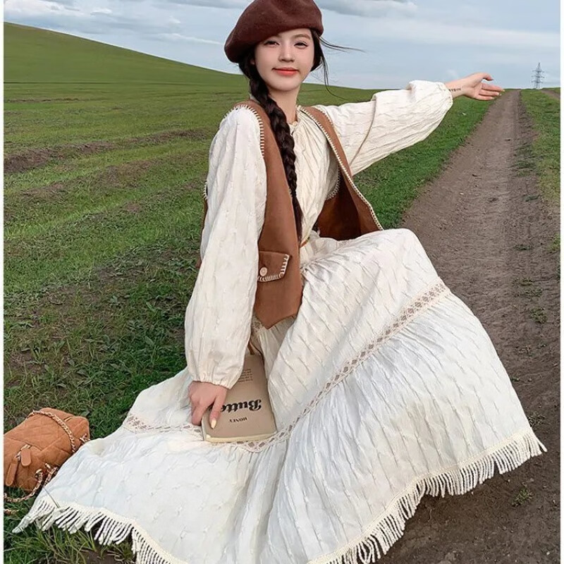 予瑾米白色連衣裙套裝女秋季2025新款川西旅游穿搭美拉德感長(zhǎng)裙子 【兩件套】連衣裙+馬甲 S