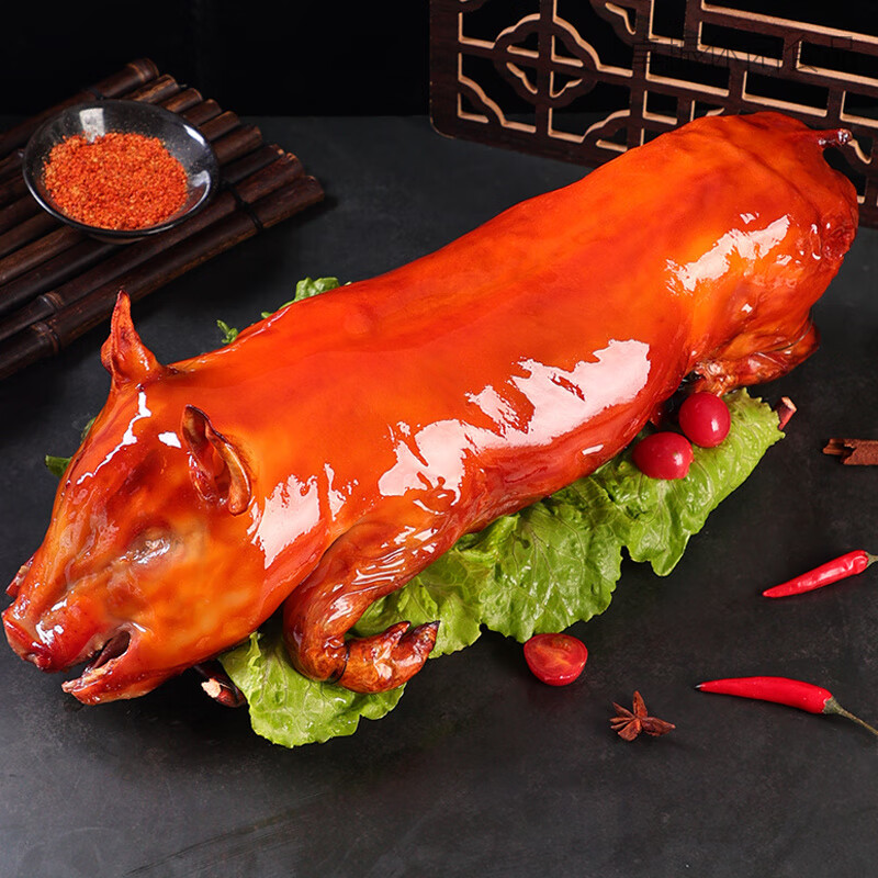 腊肉界的新宠：小香猪腊肉的魅力