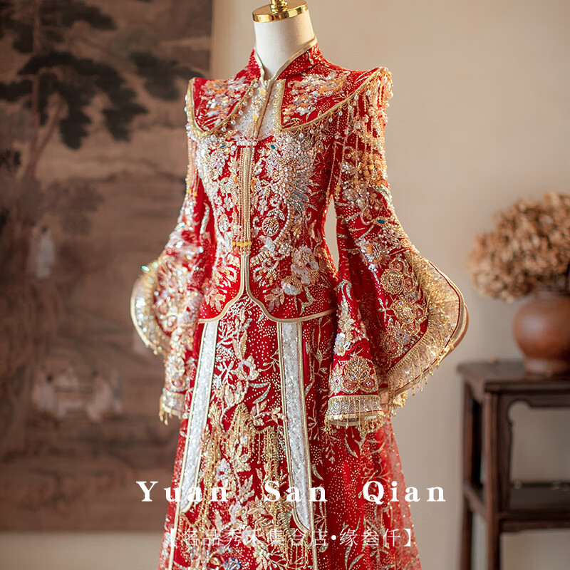 勤馳禾服中式結(jié)婚禮服高端新娘秀年新款顯瘦出閣服婚紗高級感紅 [重工版]文瀾重工紗 M 均碼