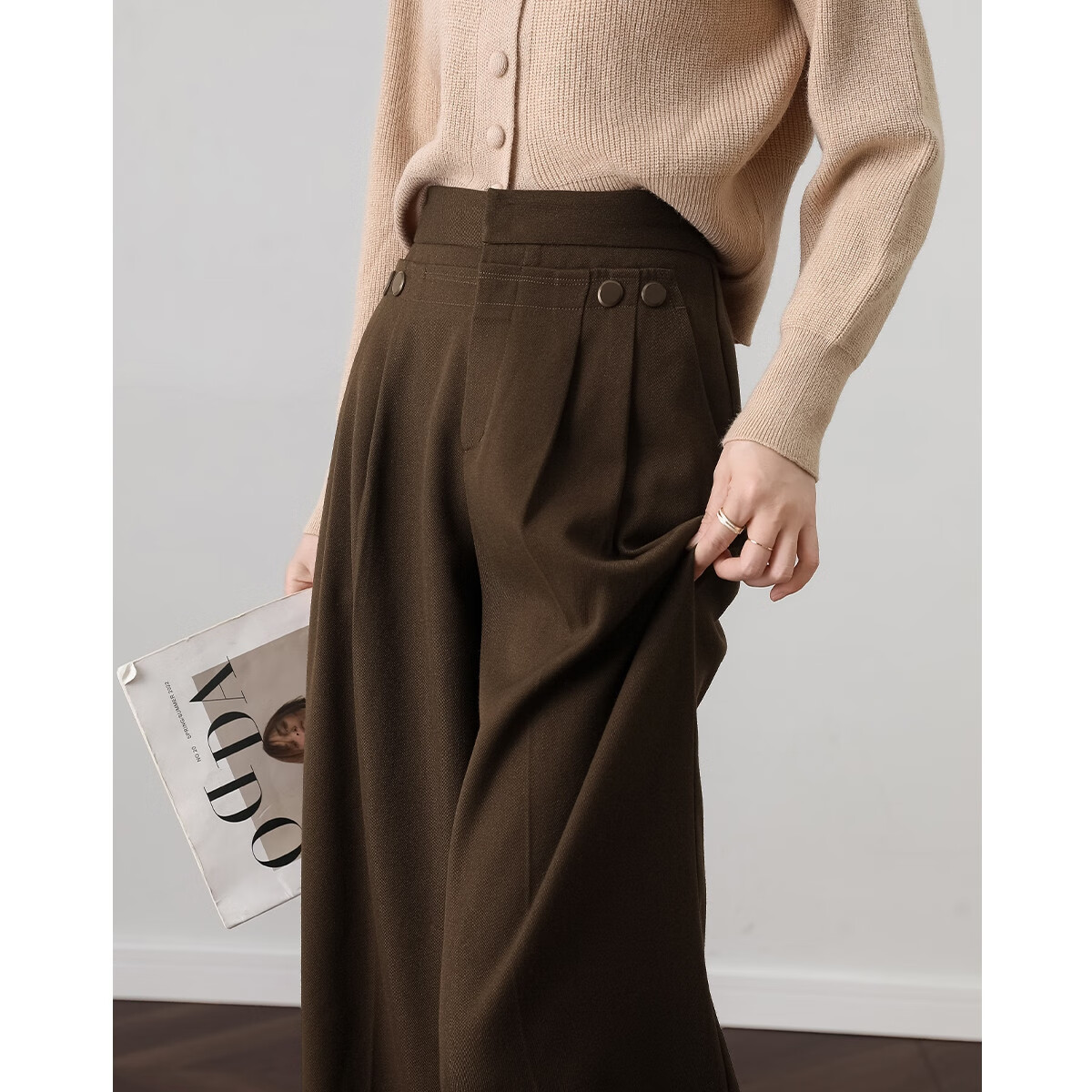 德玛纳【无条件包容腿型】秋简约风设计感拼接褶裥装饰扣直筒藏肉休闲裤