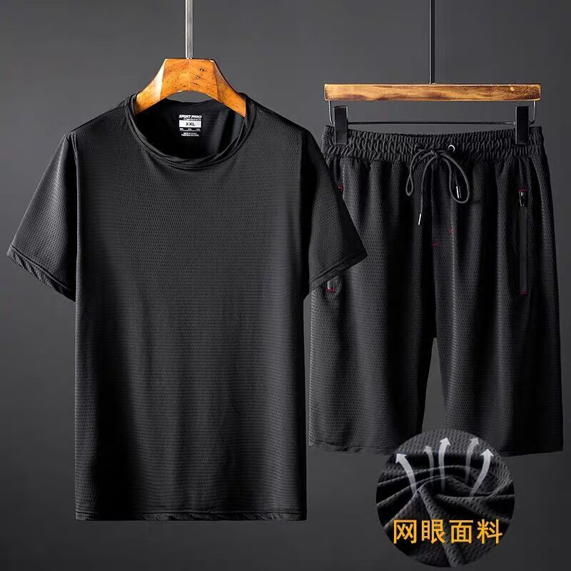 银昕特大码胖子短袖短裤冰丝套装男运动300斤潮胖加肥加大网眼三件套 黑色T恤+5分直筒黑色两件套 L （90/110斤）