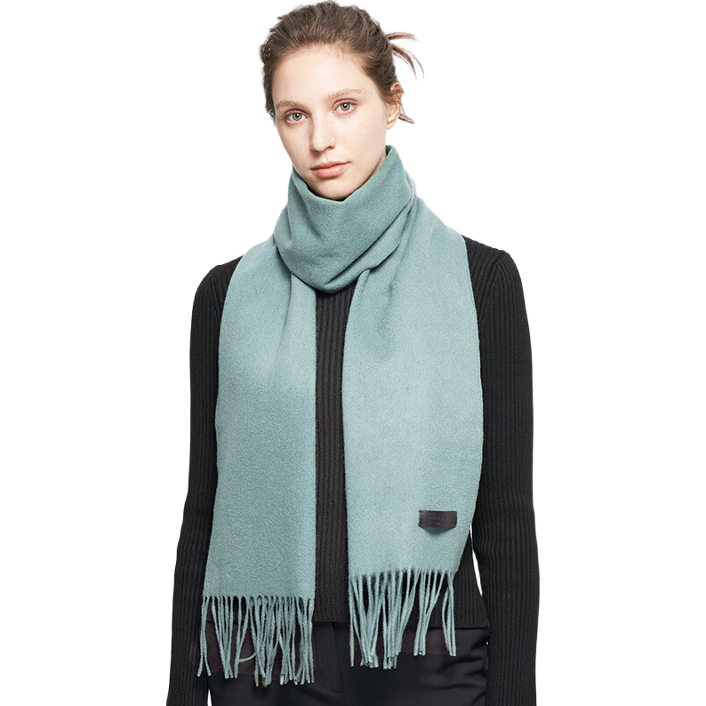 瑪麗亞·古琦（MARJA KURKI）生日禮物純色冬季保暖純羊絨圍巾女?huà)寢尮澣斩Y盒裝盛放的雪花綠