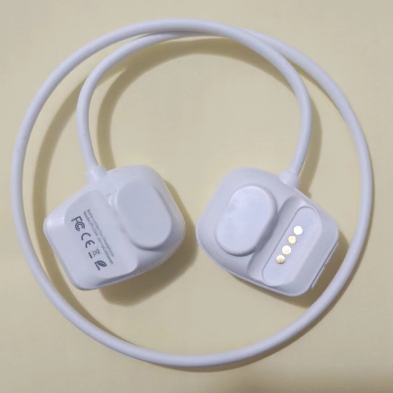 RDBSCEFCC认证骨传导耳机欧美爆款同款防水运动无线蓝牙耳机工厂 白色 蓝牙