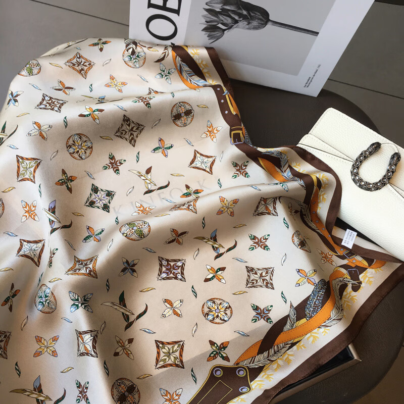 BGUG真丝丝巾女高档桑蚕丝70方巾母亲节送妈妈老婆长辈女友生日礼物 浅卡其 送妈妈送老婆实用高档