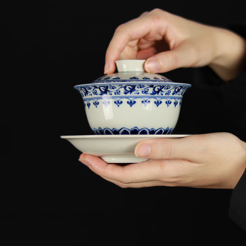 景德镇三才盖碗可悬停青花宝相泡茶碗陶瓷家用青花 青花珐琅彩仙鹤盖碗