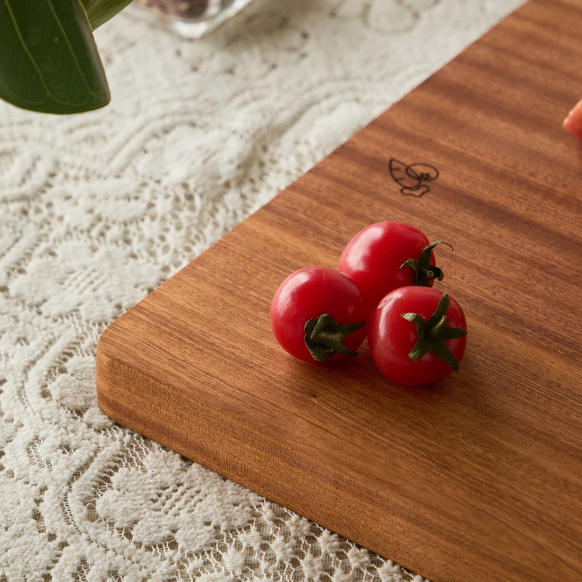 菜板实木乌檀木菜板砧板家用菜板整木厨房用砧板切菜板案板切肉板 深棕色 长方形 50*35cm 3cm