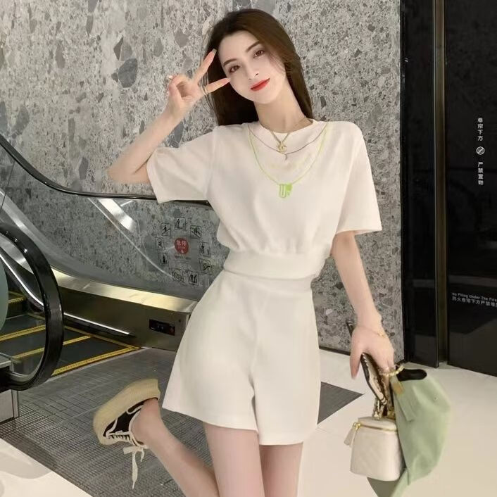 UZSC白色运动休闲套装女夏小个子宽松减龄显瘦洋气炸街短袖短裤两件套 白色套装 S