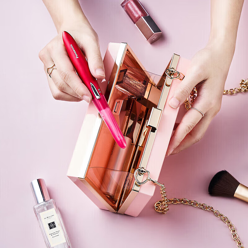 松下（Panasonic）电动修眉刀初学者自动修眉器刮毛刀剃毛器多功能美容修剪器ES-WF30/ES-WF61送女友老婆女神节礼物 俏丽粉ES-WF61【灵活刀头 不伤皮肤】