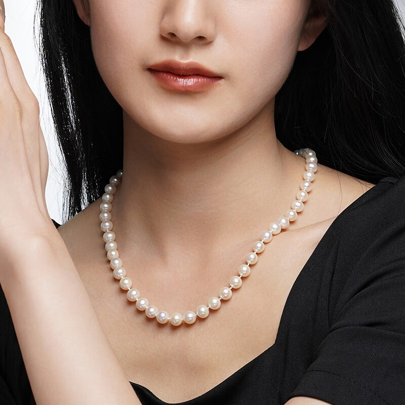 老凤祥淡水珍珠项链女妈妈款素链母亲节生日礼物送母亲妈妈长辈婆婆实用 月光珍珠项链*品牌礼盒